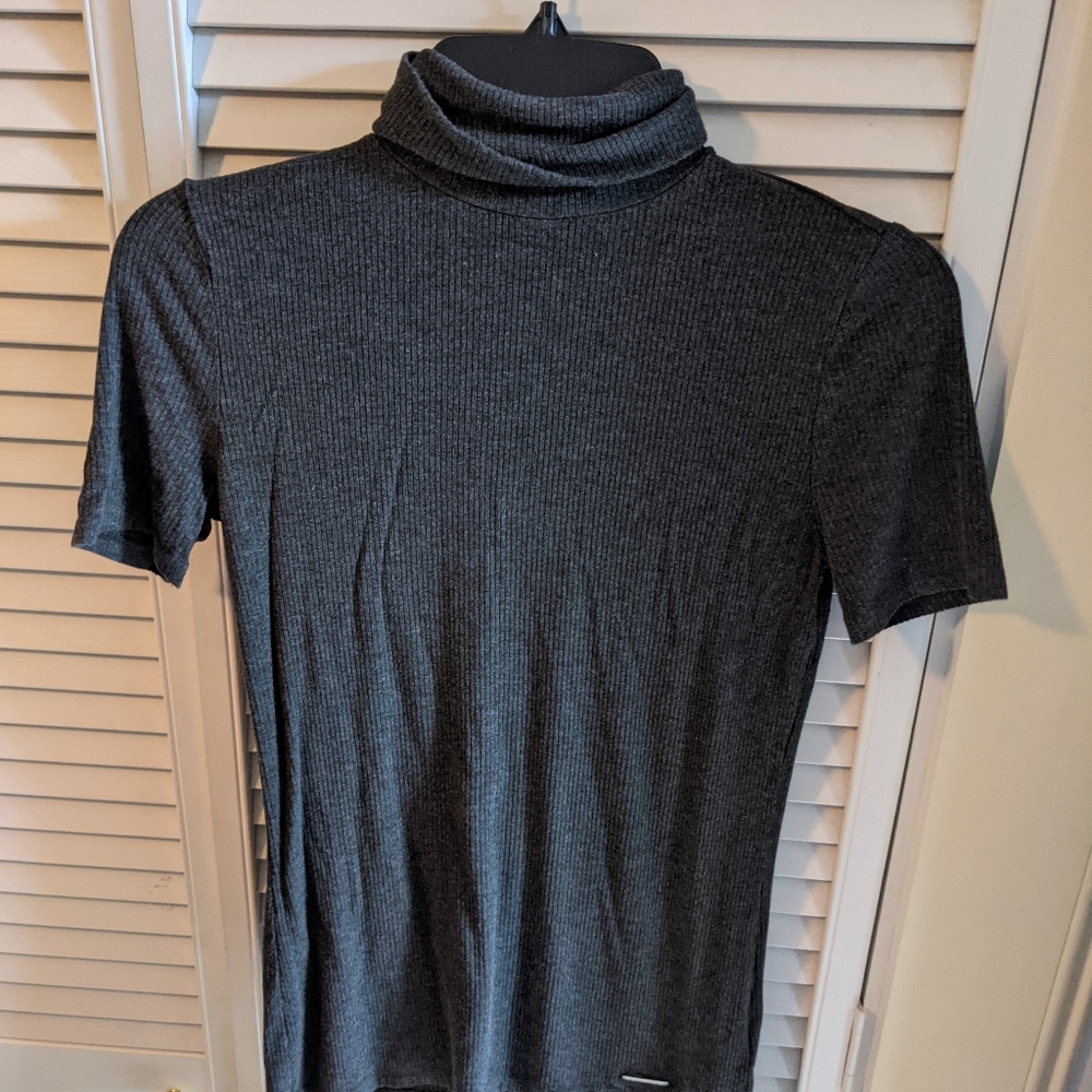 Michael Kors Ribbed Gray Turtleneck Top